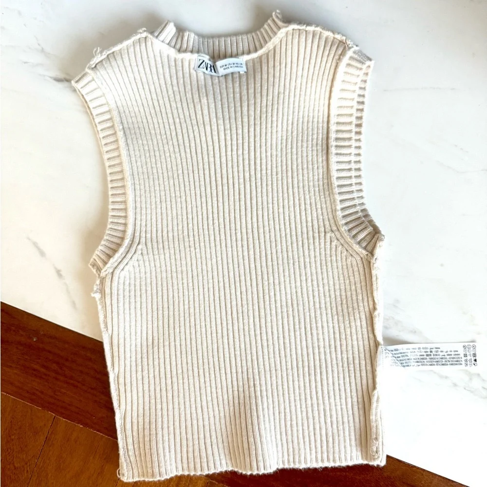 Zara knit Cropped Top Crew-Neck Muscle Sweater Vest Beige Ribbed Tank Top Size M - Picture 12 of 16